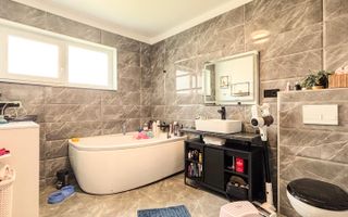 Casa individuala 5 camere, 120mp, Teren 400mp,  Zona Moliturii,  Jucu! - Poză 13