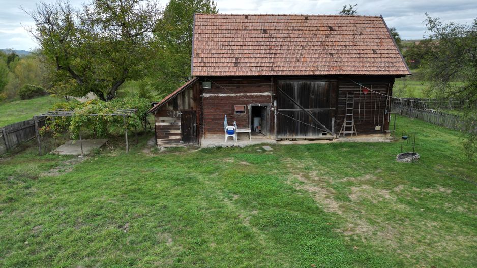 Casă 3 camere 100 M² cu 2360 M² teren - Poză 12