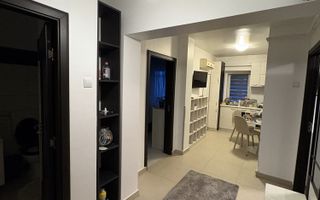 Inchiriez apartament 2 camere  modern si dotat baza 3 - Poză 1