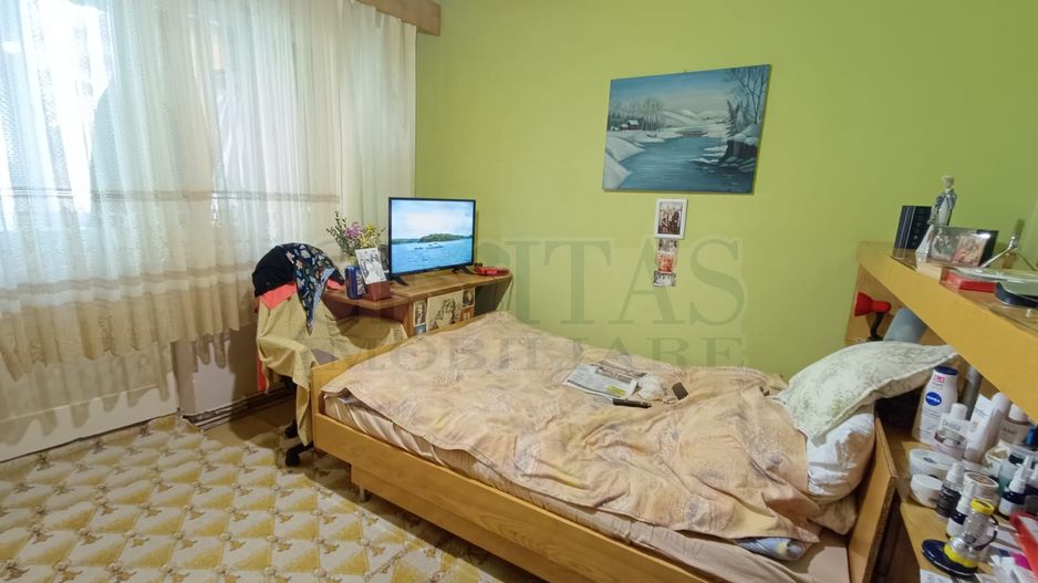 Vanzare 2 camere, decomandat, aproape de BIG, 2 balcoane - Poză 8