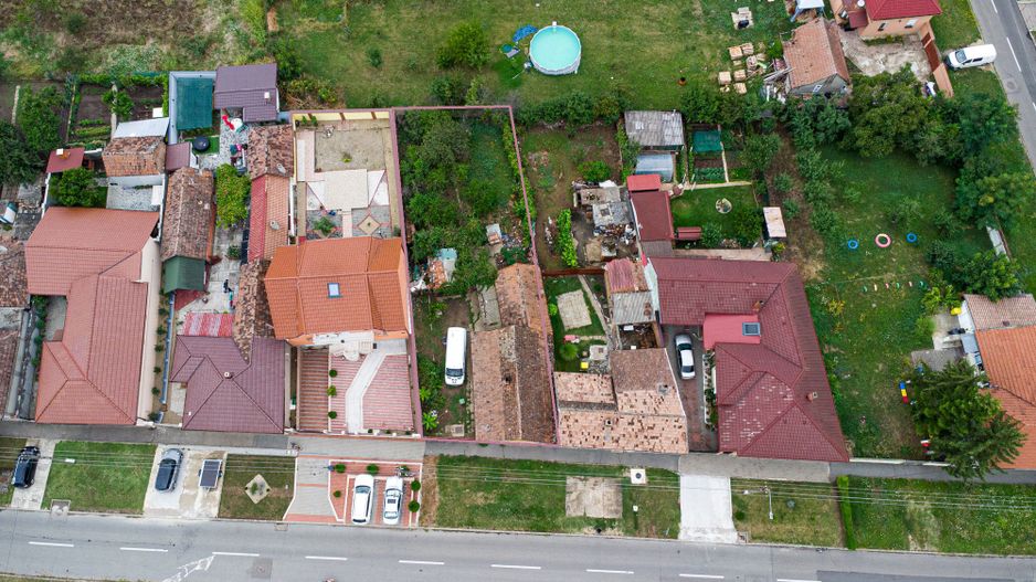 VANDUT! Teren cu casă din văiugă - Sannicolau Mic - Poză 4