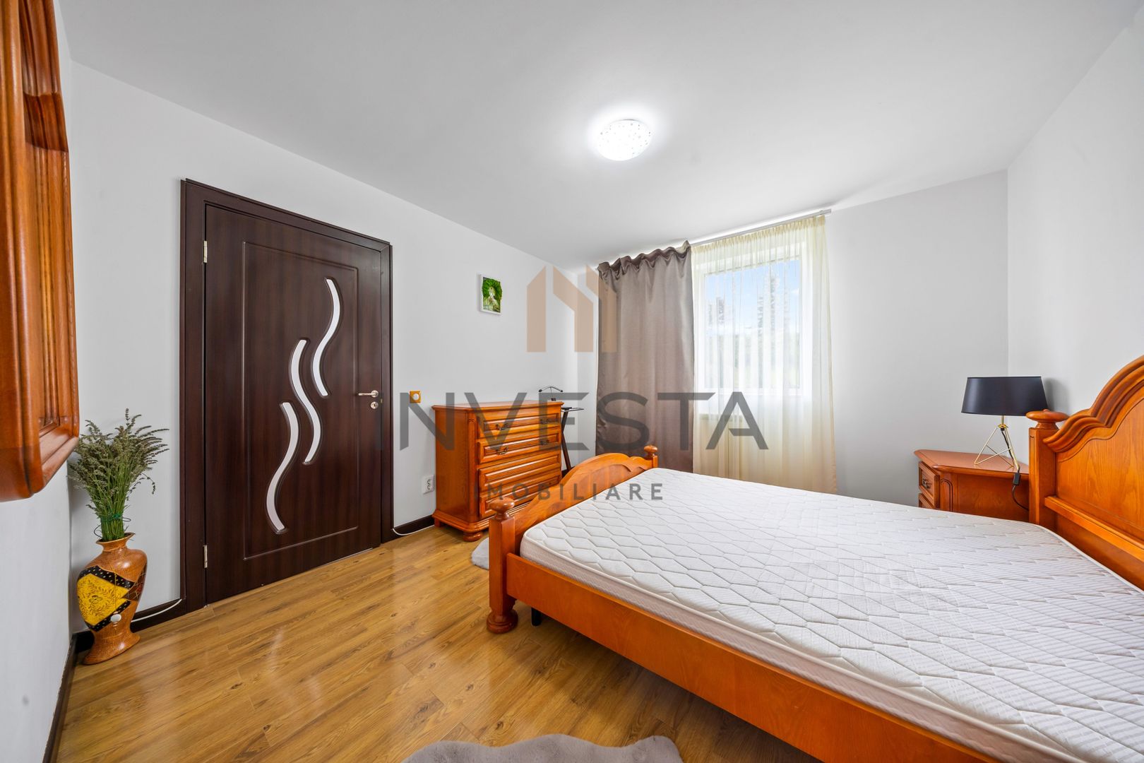 Casa individuala, 231 mp, curte, teren 800 mp, Europa, Eugen Ionesco - Poză 10