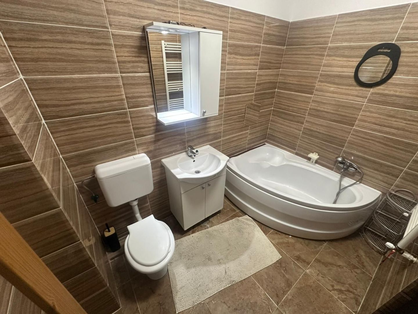 AP. 2 CAMERE - PET-FRIENDLY, PARCARE, BLOC NOU, CENTRALA PROPRIE - Poză 10