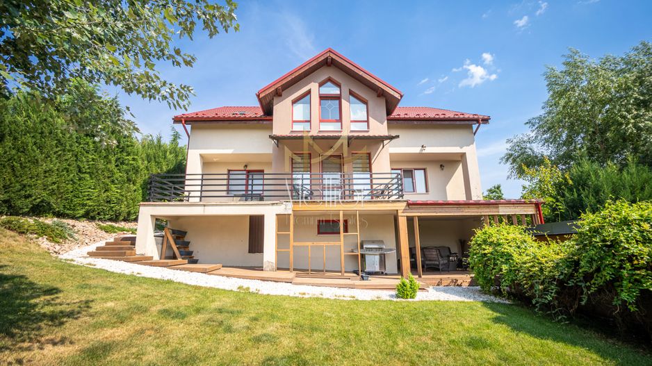 Casa superba individuala | 5 camere | 280 mp | cart. Europa! - Poză 1