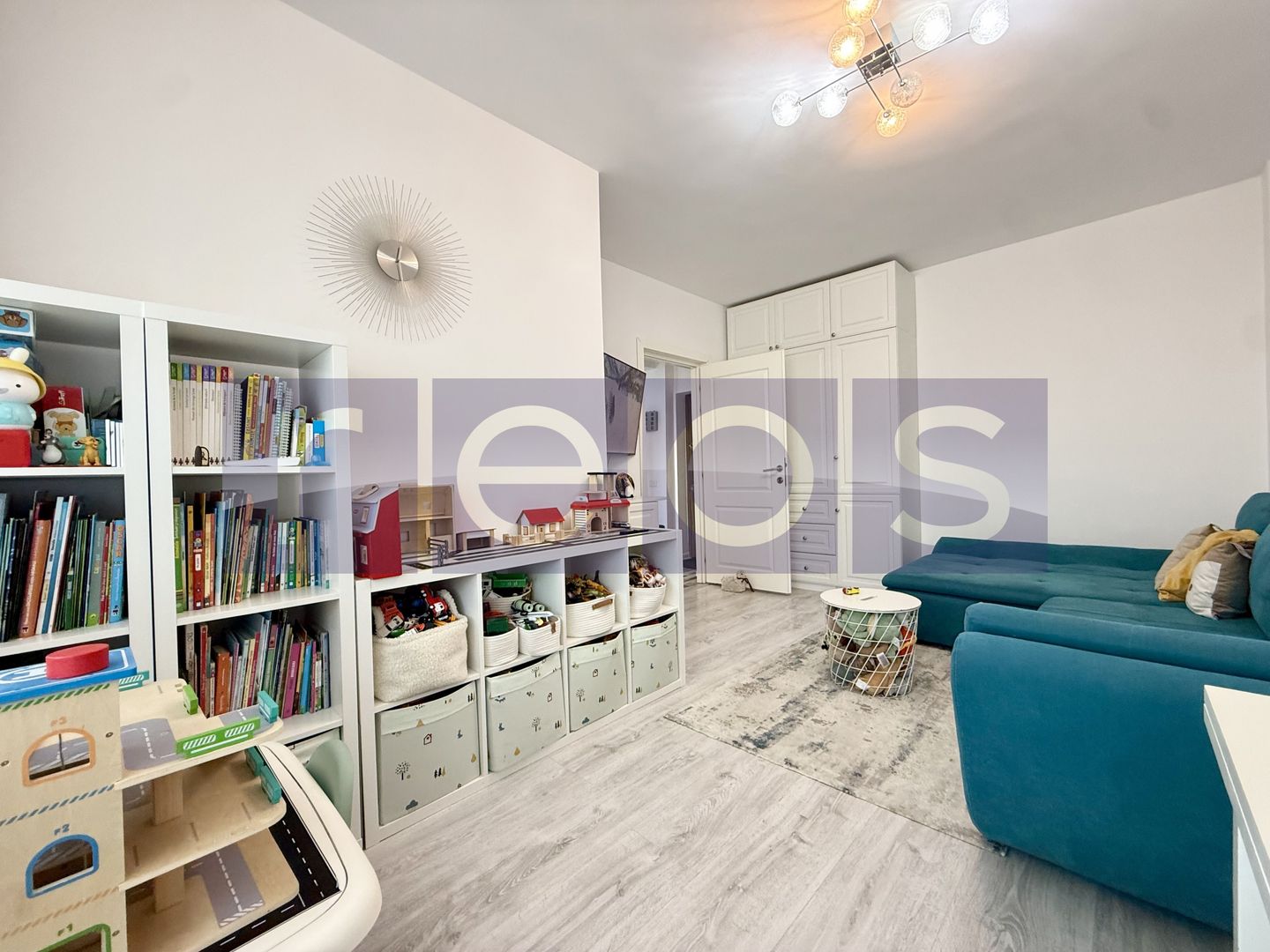 VANZARE 2 CAMERE | ZONA TITAN | CENTRALA PROPRIE - Poză 3