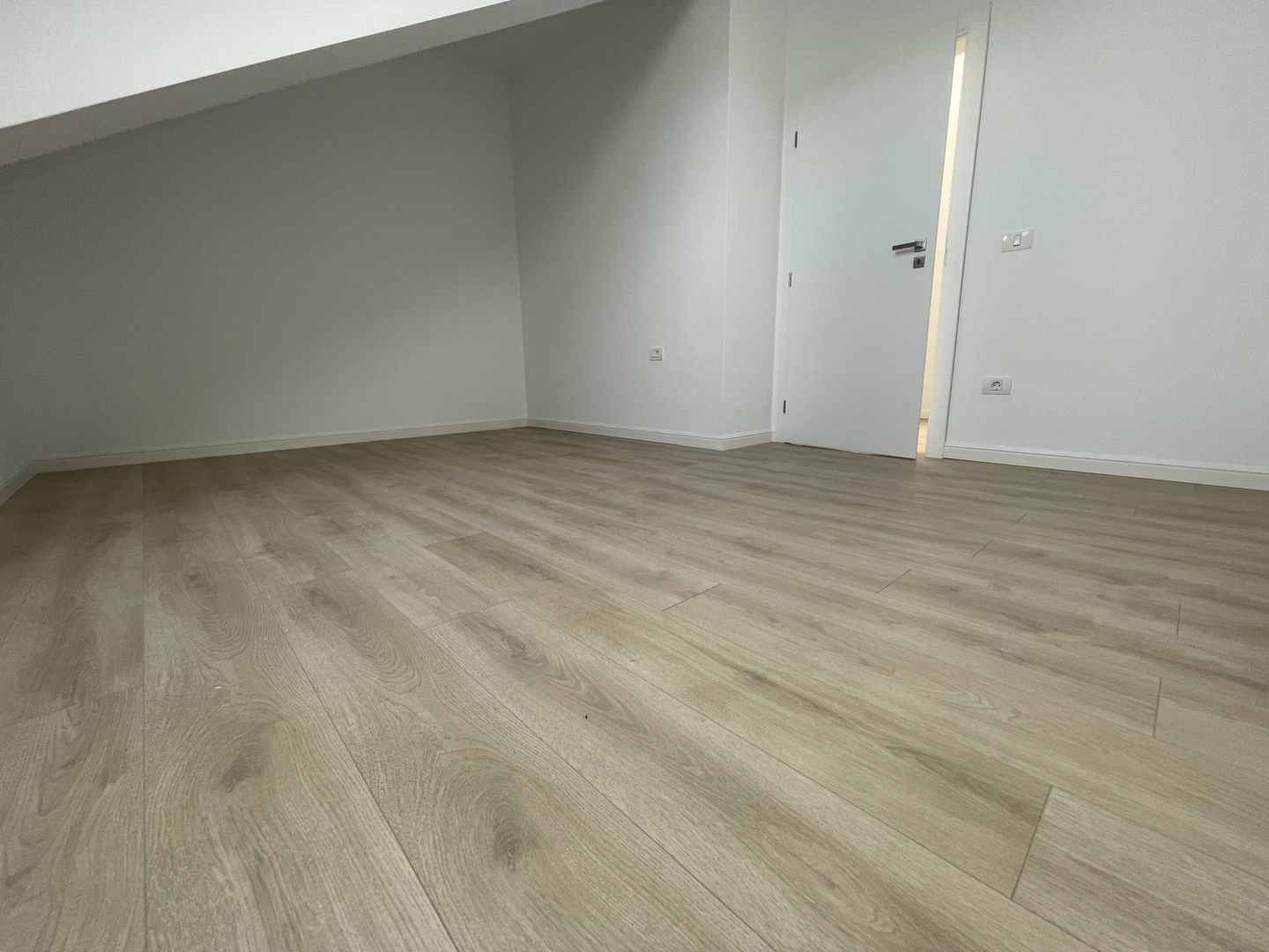Apartamente decomandate | Lift | Gradina proprie | Dezvoltator - Poză 11