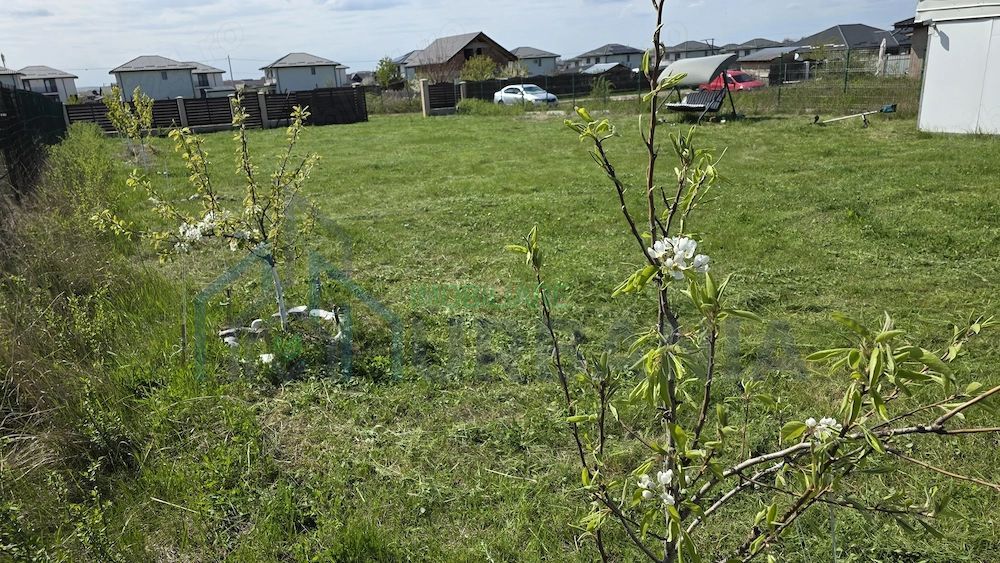 Teren intravilan 938 mp, Vorovești, strada Ion Neculce – ideal pentru construcția unei case - Poză 1