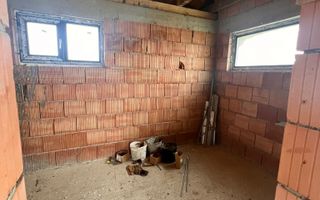 Casa individuala semifinisata in Sanicoara - Poză 15