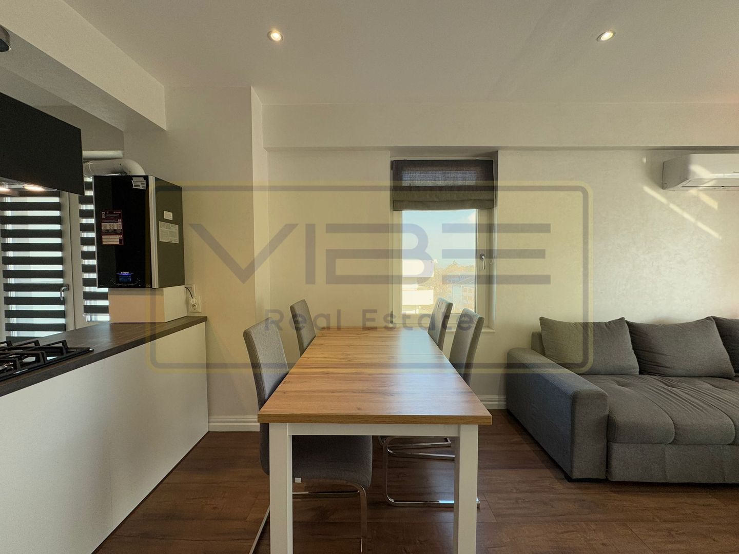 Apartament 2 camere + posibilitate 2 locuri parcare Copou - Royal Town - Poză 16
