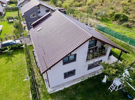 Gata de locuit! Vânzare casa cu 4 camere - Doicesti-Dealul cu Tei - Poză 10