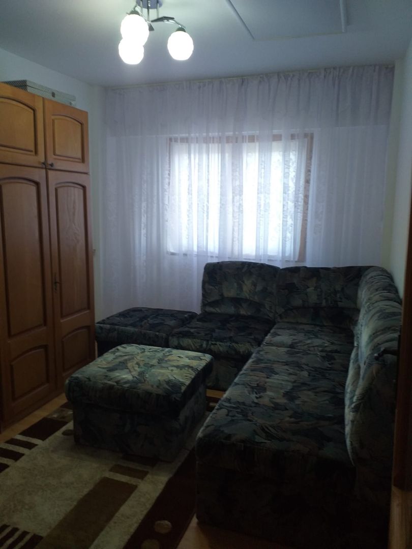 Vănd apartament, complet mobilat in Calafat - Poză 12