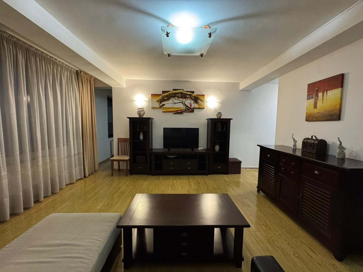 3 camere + LOC DE PARCARE inclus || DOROBANTI - Poză 1