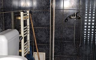 Apartament cu 3 camere - zona semicentrala - Poză 8