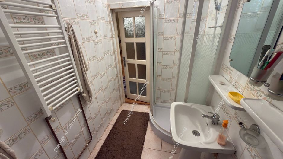 Casa individuala 2 apartamente | 310 mp utili |  clinica / birouri Elisabetin - Poză 15