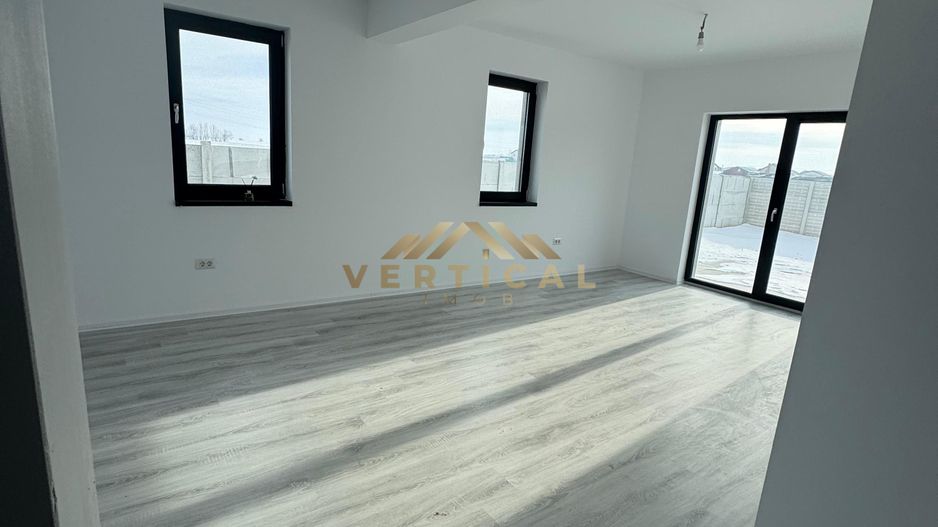 Casa 4 Camere comuna Berceni - Poză 12