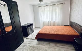 Apartament 2 camere 56mp, decomandat, et.1, CUG, la bulevard - Poză 3