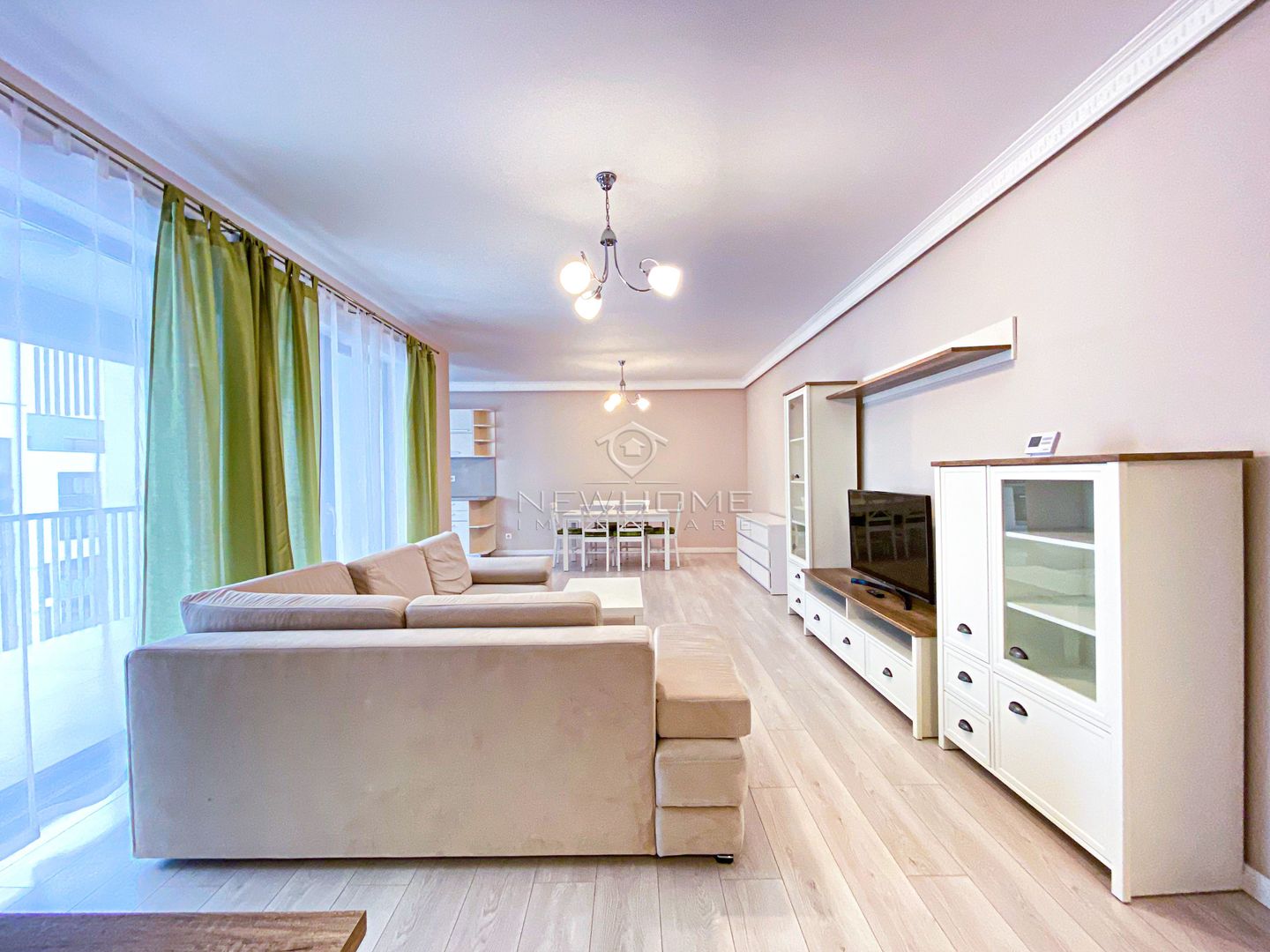 Apartament LUX 2 camere 67 mp, Parcare, zona Iulius Mall FSEGA - Poză 2