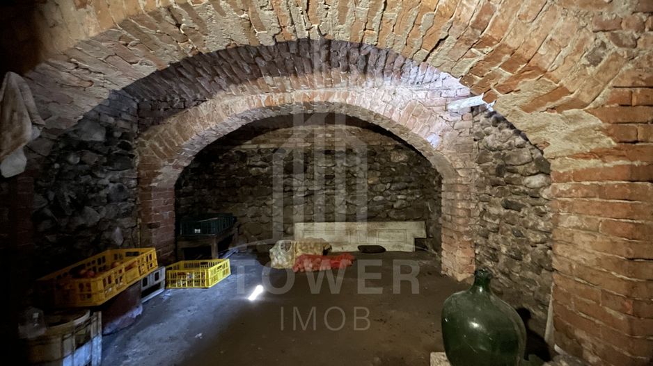 Casă individuală | 2 corpuri | Șură și anexe | teren 1460 mp – Porumbacu De Jos - Poză 10