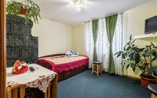 Casă individuală, vedere către Bucegi, la 300 m de Centru, Gară sau Cantacuzino - Poză 9