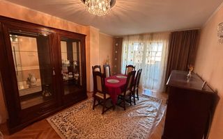 Apartament 3 camere, decomandat - Cugir - Poză 4