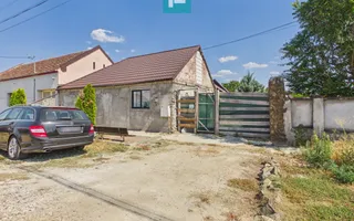 Casă cu teren de 2.134 mp în Sântana | 5 camere - Poză 17