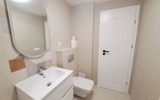 Apartament 3 camere zona Piata Cipariu! Renovat! - Poză 3