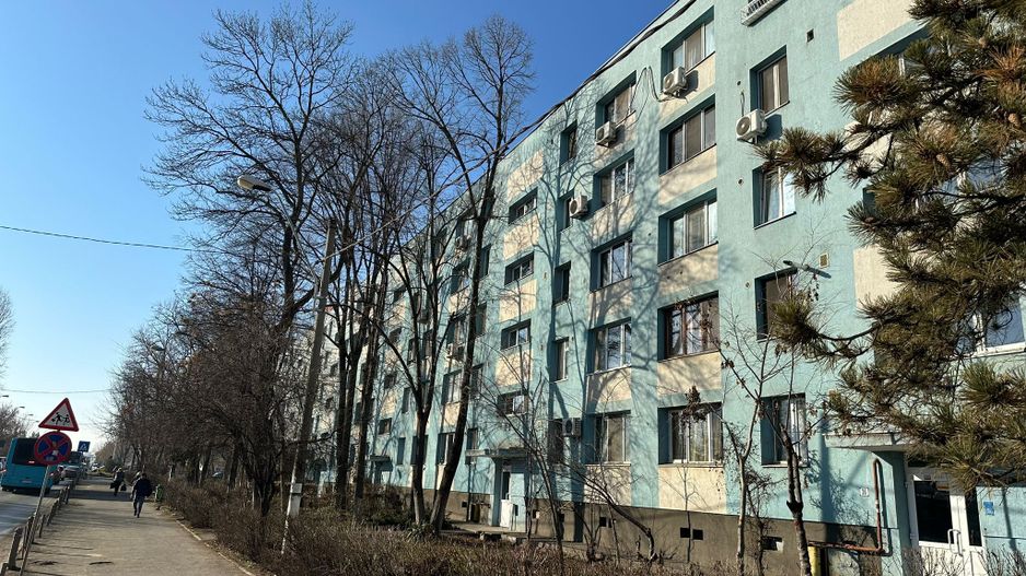 Apartament 3 camere vanzare  in Drumul Taberei - Prelungirea Ghencea - Poză 9