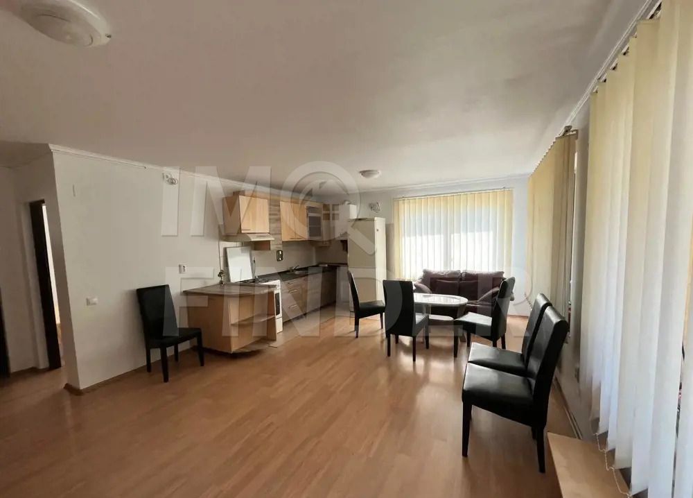 Vanzare apartament 3 camere in vila cu 6 apartamente in Buna Ziua - Poză 2