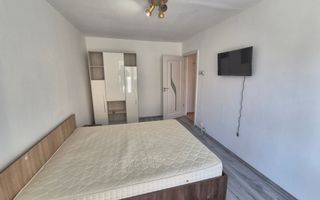 Închiriez apartament 1 camera etajul.1 - Poză 3