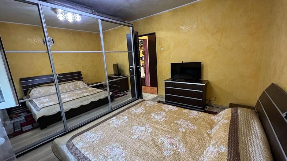 Tomis Nord - Apartament decomandat cu 2 camere, mobilat și utilat. - Poză 11