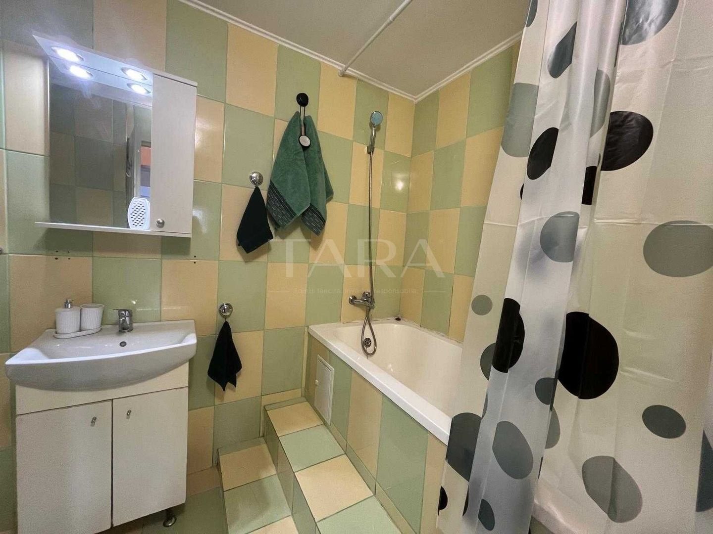 Garsoniera Gheorgheni 30mp. - Poză 4