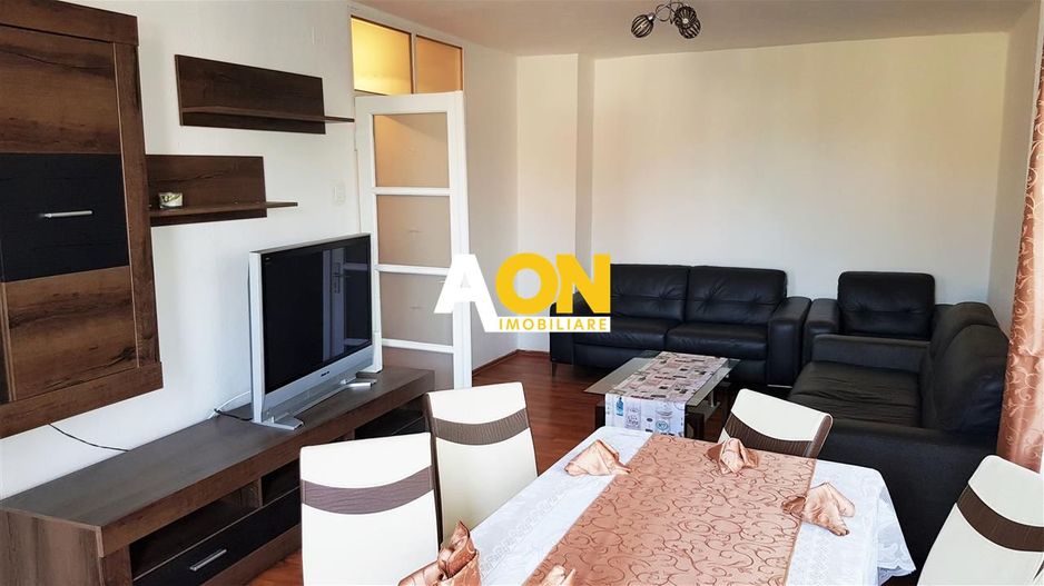 Apartament 3 camere, etaj 1, ultracentral - Poză 2