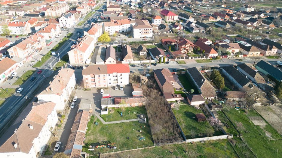 Loc de casa central de 890mp in Vladimirescu - Poză 7