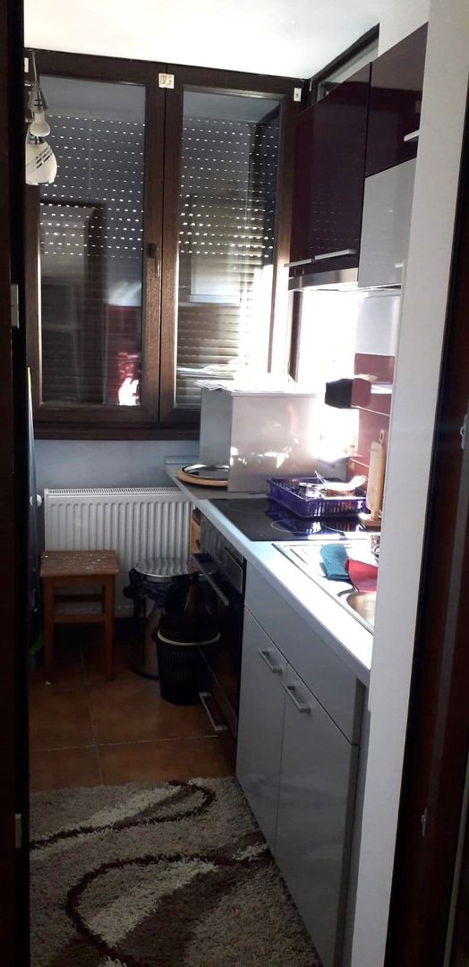 Apartament 3 camere Tractorul - Poză 14