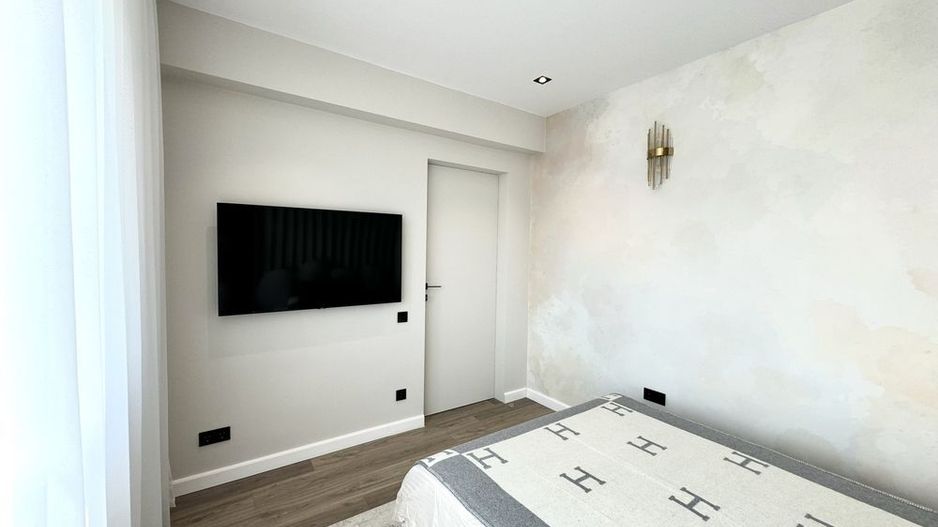 Apartament Lux 3 camere (2 parcari incluse) - Poză 6