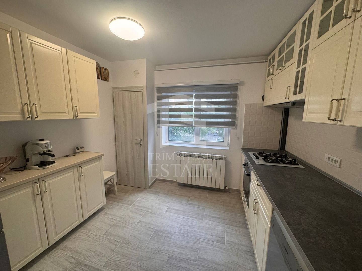 Sebastian 3 Camere Centrala Parcare 2 bai 3/8 - Poză 6