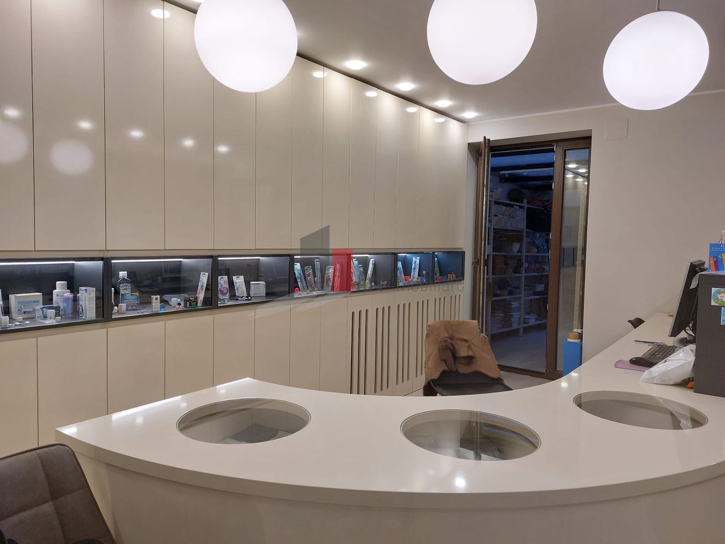 Casa "BEGIRA", Mosilor-Foisorul de Foc, curte individuala, birou/comercial - Poză 3