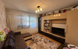 Apartament 2 camere decomandat Craiovita Noua - Poză 2