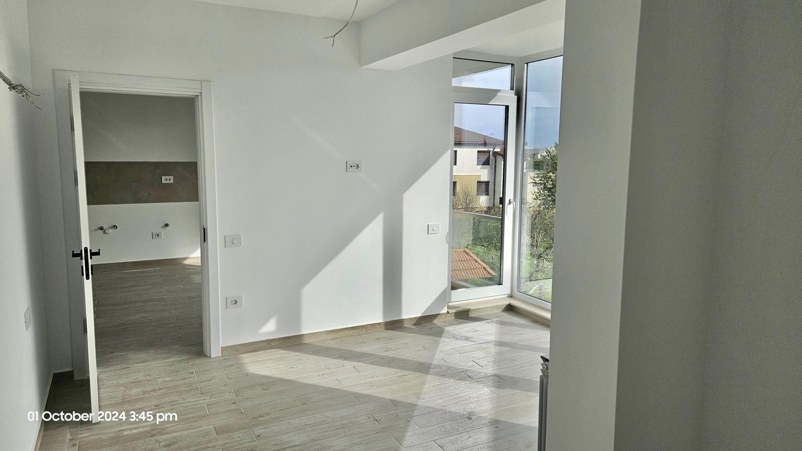 Apartament superb cu vedere la mare Mamaia Nord - Poză 1