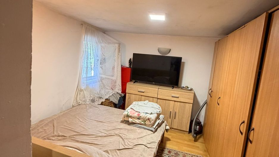 URGENT!, teren cu dubla deschidere,  casa reconditionata, NEGOCIABIL - Poză 6