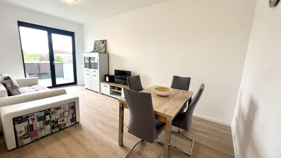 APARTAMENT CU TERASA LA PRIMA INCHIRIERE - Poză 3