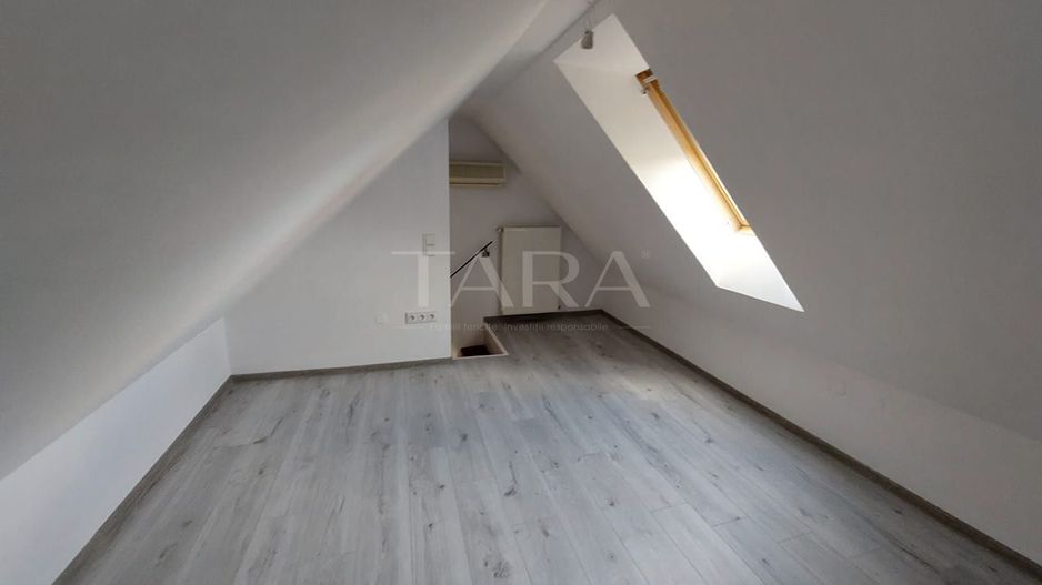 Casa duplex de vis în Florești – spațiu, lumină și grădină proprie. - Poză 12