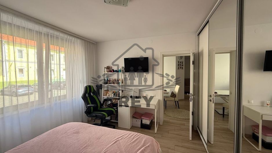 Apartament spațios la parter de casă – zona Turnișor, Sibiu - Poză 8