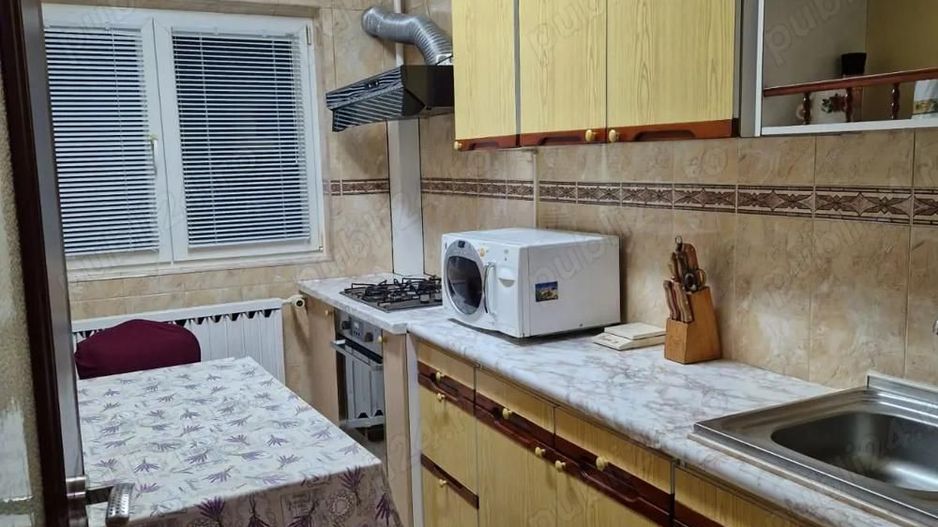 AP. 3 CAMERE PANDURI, BUCATARIE INCHISA, MOBILAT CLASIC, METROU 5 MIN - Poză 3