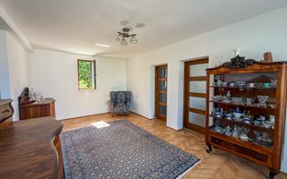 Apartament in vila, etajul 1, Zona Pasapoarte! Garaj inclus in pret! - Poză 2