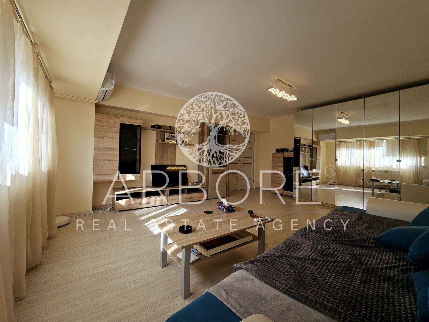 Apartament 2 camere Bld. Unirii - Poză 1