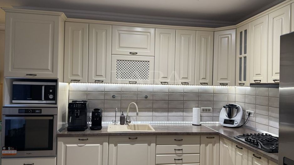 Apartament 3 camere în Florești, zona Parc Poligon - Poză 3