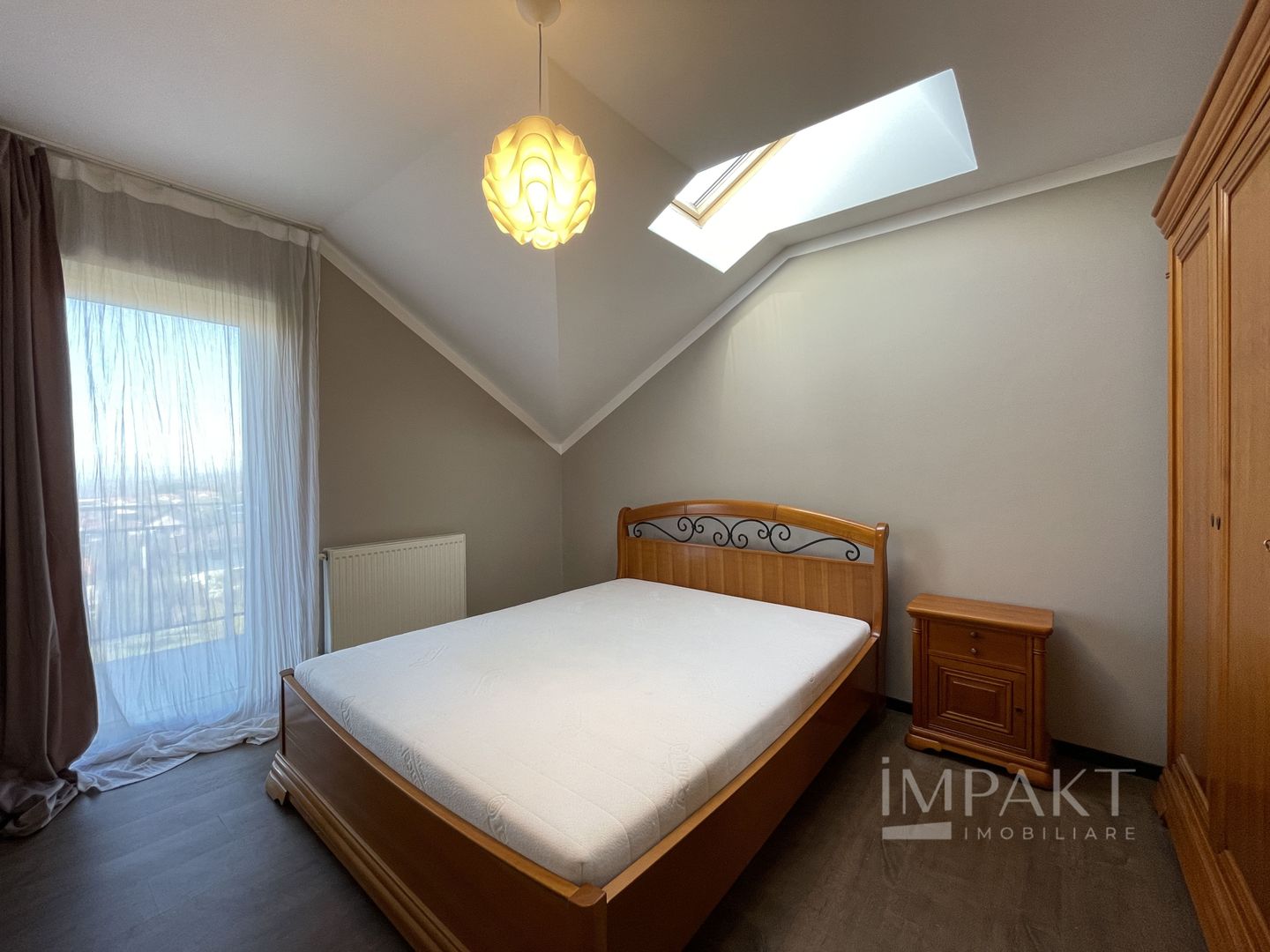 Apartament de închiriat cu 3 camere și parcare exterioară! - Poză 9
