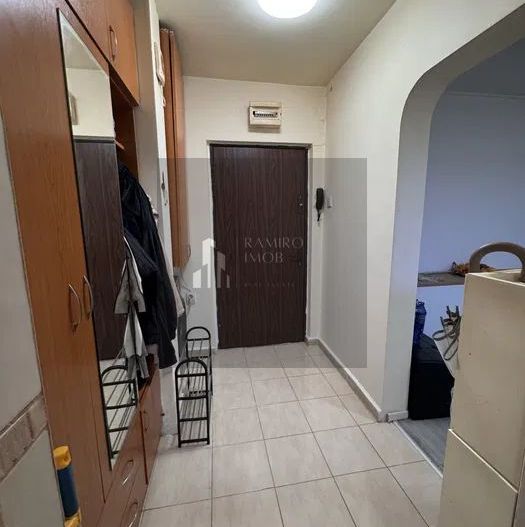 Apartament 2 camere renovat complet/sector 4 Alexandru Obregia - Poză 2