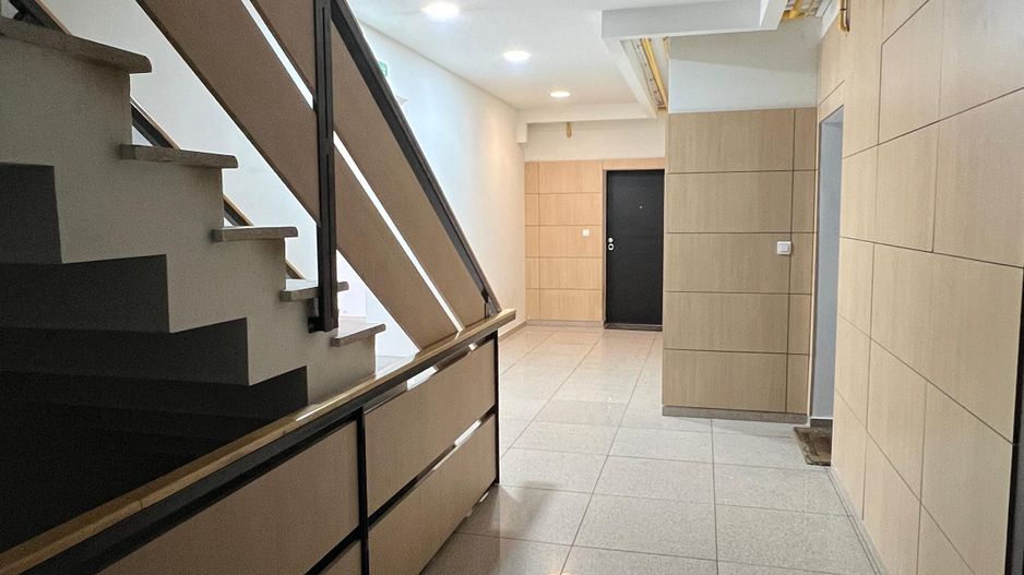 3 camere cu 84 mp de curte | 2 parcari subterane | boxa 8 mp amenajata - Poză 20